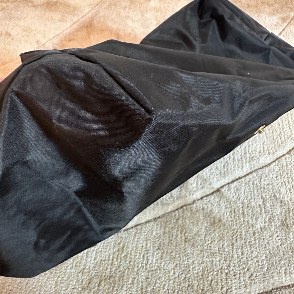 Longchamp Black Tote with Gold Eiffel Tower Design - Picture 5 of 7